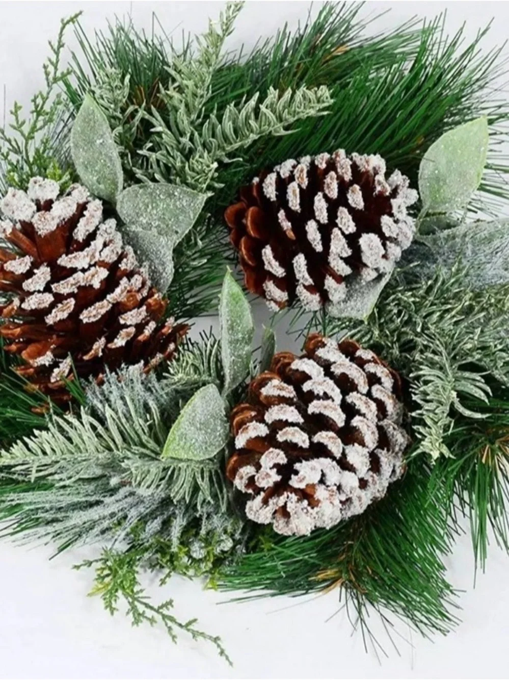 Frosted Pinecone Holiday Wreath - Green